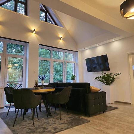 Wyjatkowy Apartament W Miliczu Luaran gambar